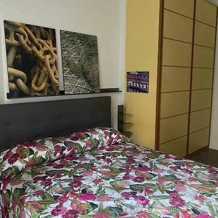 Daire Downtown Apartment, Peace &sport *