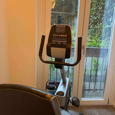 Daire Downtown Apartment, Peace &sport