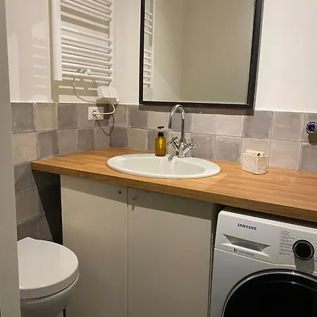 Downtown Apartment, Peace &sport Daire *